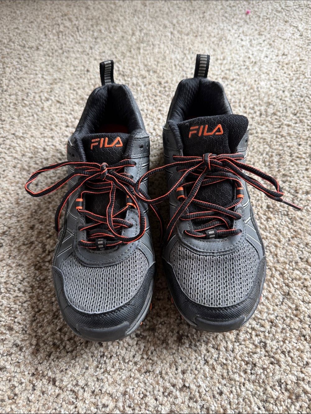 FILA Men's Gray and Orange Athletic Sneakers